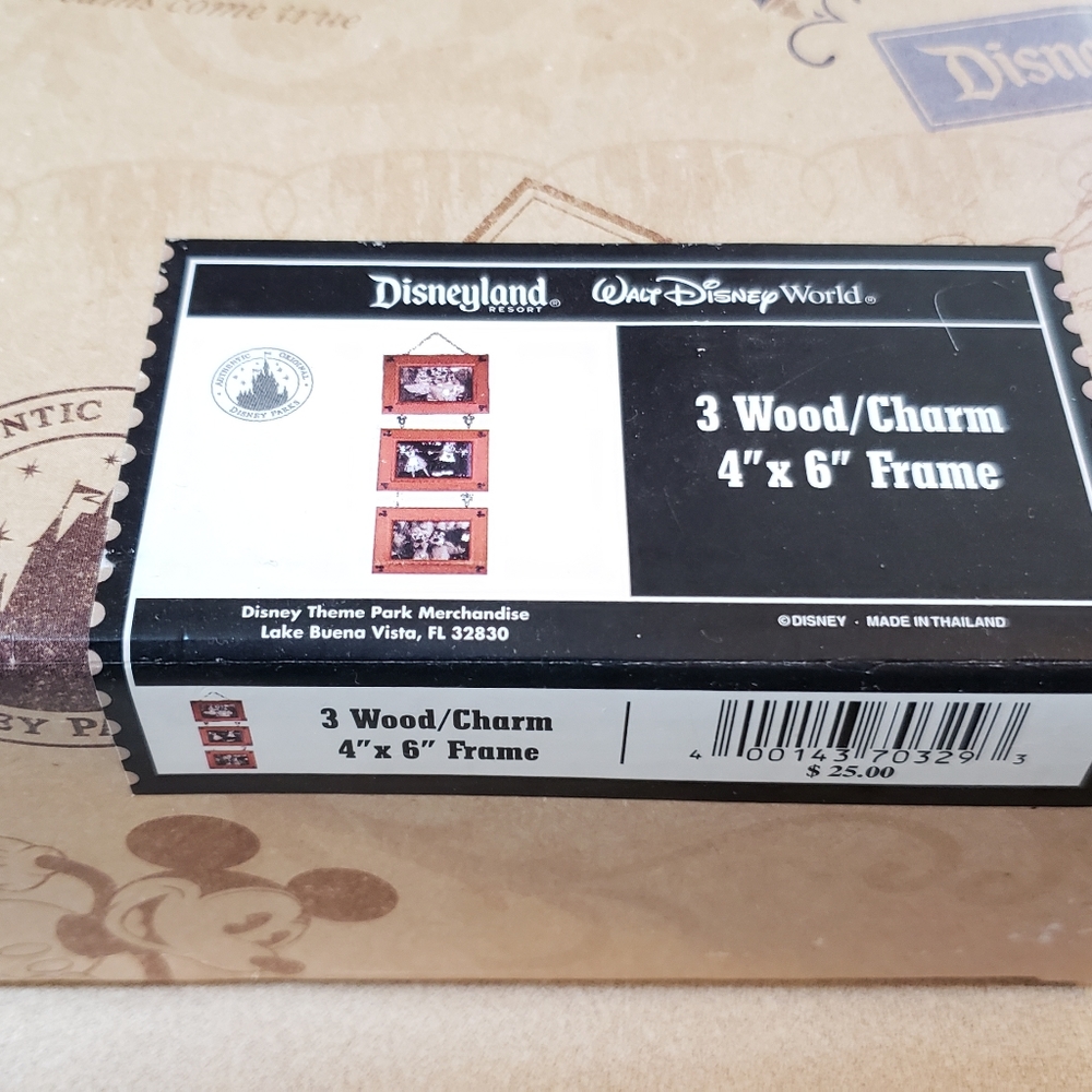 Disney Parks Exclusive Mickey Mouse Beveled Cherry 3 linked 4x6 hanging frames
